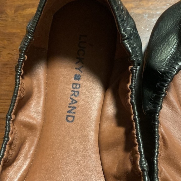 Lucky Brand Women’s Shoes Size 8 Pewter Color. Excellent condition. - Picture 4 of 5